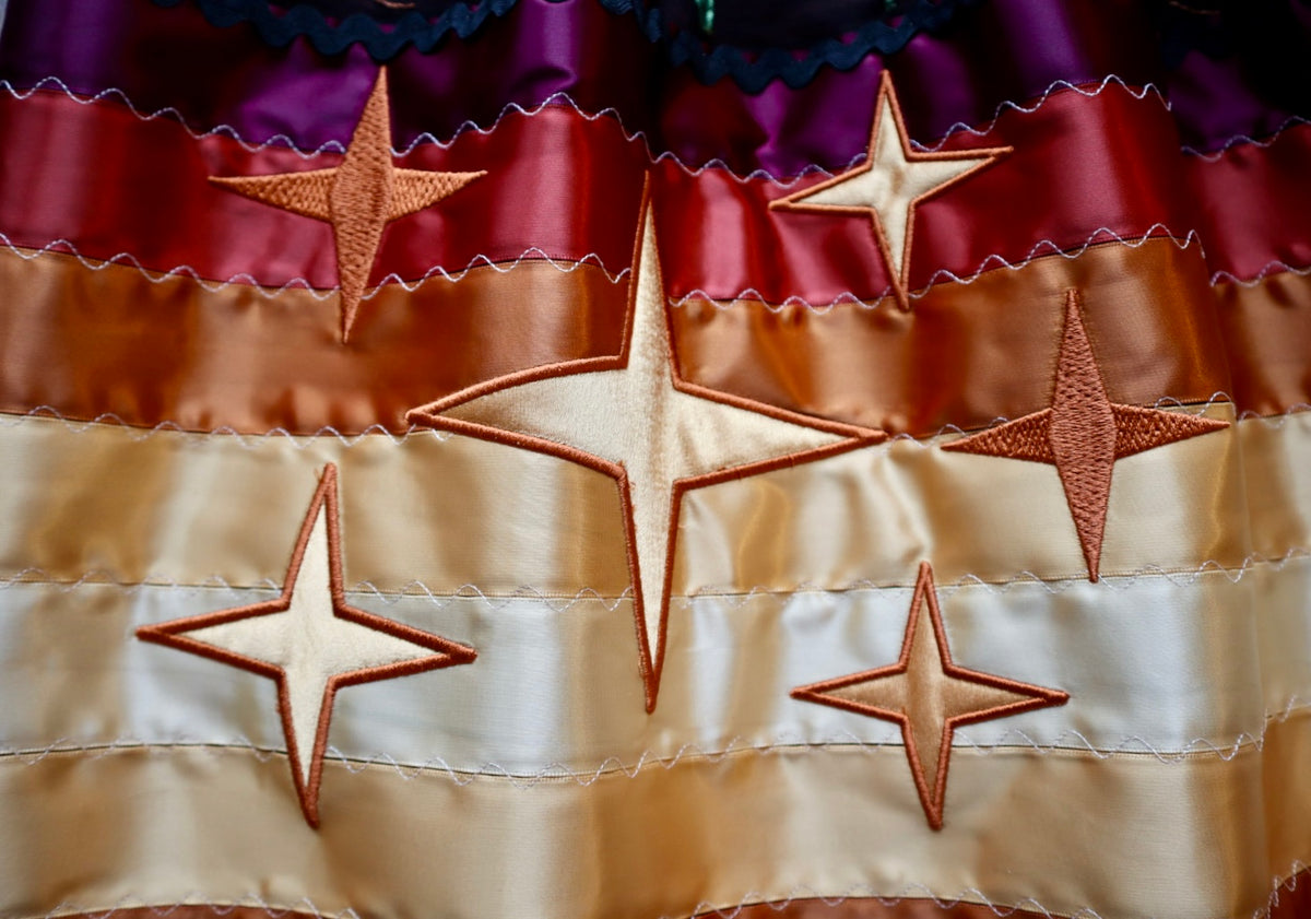 Couture Embroidered Stacked Stars & Bears Ribbon Skirt Pockets Women’s Black Lace Gold Ombre OOAK Indigenous HandMade *up to 50 inches* (enter desired sizes waist size “inches” or Dress/Pants size in order notes)